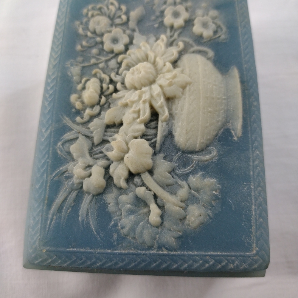 Blue stone jewelry box